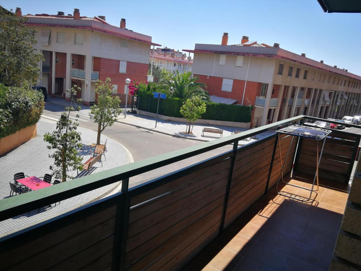 8Beds Vila-Seca Daire Dış mekan fotoğraf